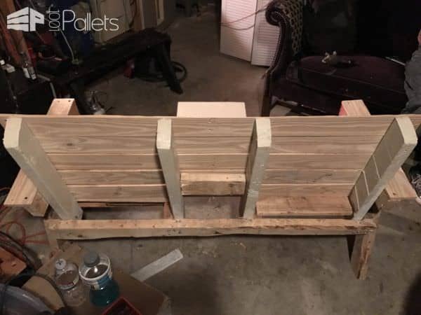 Rustic Two-seater Couple’s Pallet Bench Pallet Benches, Pallet Chairs & Stools Rustic Two-seater Couple’s Pallet Bench Pallet Benches, Pallet Chairs & Stools