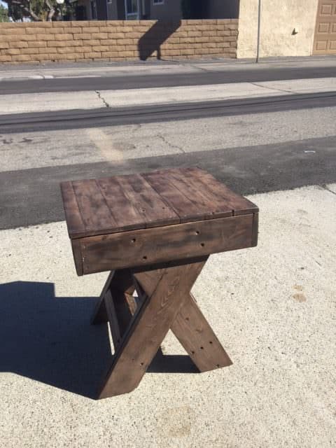 Chunky Rustic Pallet Table On Wheels Pallet Coffee Tables Chunky Rustic Pallet Table On Wheels Pallet Coffee Tables