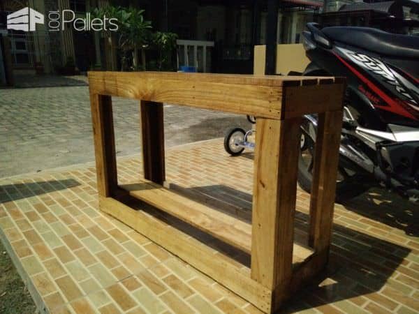 Dual Purpose Outdoor Pallet Bench/Shoe Rack Pallet Benches, Pallet Chairs & Stools Dual Purpose Outdoor Pallet Bench/Shoe Rack Pallet Benches, Pallet Chairs & Stools