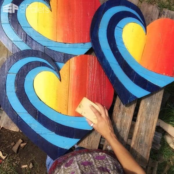 Lovely Wave Rainbow Pallet Wood Heart Pallet Home Décor Ideas Lovely Wave Rainbow Pallet Wood Heart Pallet Home Décor Ideas