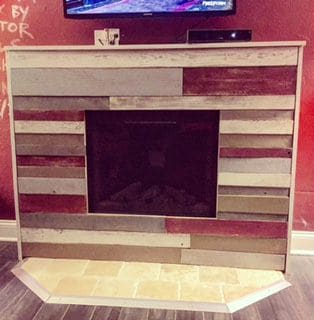 Pallet Living Room Wall / Fireplace Surround Pallet Wall Decor & Pallet Painting Pallet Walls & Pallet Doors Pallet Living Room Wall / Fireplace Surround Pallet Wall Decor & Pallet Painting Pallet Walls & Pallet Doors