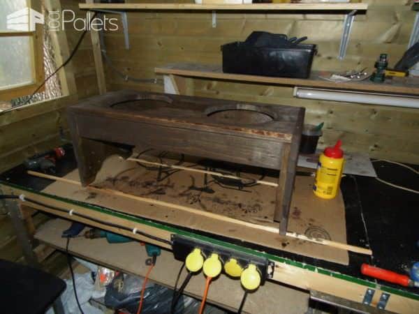 Raised Dual-dish Pallet Dog Trays For Doggy Dining Animal Pallet Houses & Pallet Supplies Raised Dual-dish Pallet Dog Trays For Doggy Dining Animal Pallet Houses & Pallet Supplies