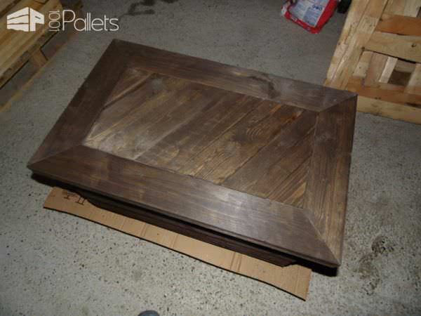 Slick Pallet Coffee Table With Hidden Chest Pallet Boxes & Chests Pallet Coffee Tables Slick Pallet Coffee Table With Hidden Chest Pallet Boxes & Chests Pallet Coffee Tables