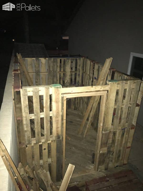 Small, Handy Pallet Storage Shed/Cabin Pallet Sheds, Cabins, Huts & Playhouses Small, Handy Pallet Storage Shed/Cabin Pallet Sheds, Cabins, Huts & Playhouses