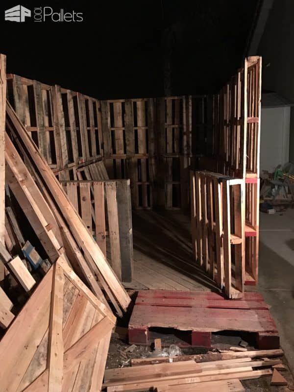Small, Handy Pallet Storage Shed/Cabin Pallet Sheds, Cabins, Huts & Playhouses Small, Handy Pallet Storage Shed/Cabin Pallet Sheds, Cabins, Huts & Playhouses