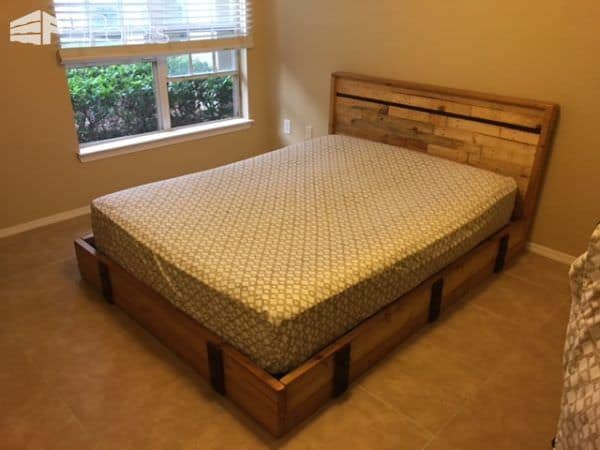 Pallets & Misc Warehouse Parts Can Make a Good Bed Pallet Beds, Pallet Headboards & Frames Pallets & Misc Warehouse Parts Can Make a Good Bed Pallet Beds, Pallet Headboards & Frames