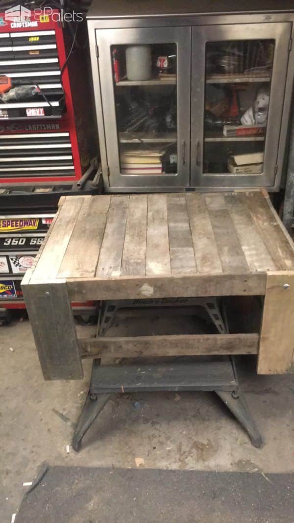 Rough-finished Chunky Pallet Coffee Table Pallet Coffee Tables Rough-finished Chunky Pallet Coffee Table Pallet Coffee Tables