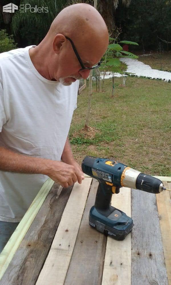 Rustic, Unique Outdoor Pallet Tables Pallet Desks & Pallet Tables Rustic, Unique Outdoor Pallet Tables Pallet Desks & Pallet Tables