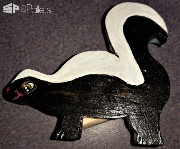 Wooden Pallet Animal Toys Made From Pallet Scraps Fun Pallet Crafts for Kids Wooden Pallet Animal Toys Made From Pallet Scraps Fun Pallet Crafts for Kids