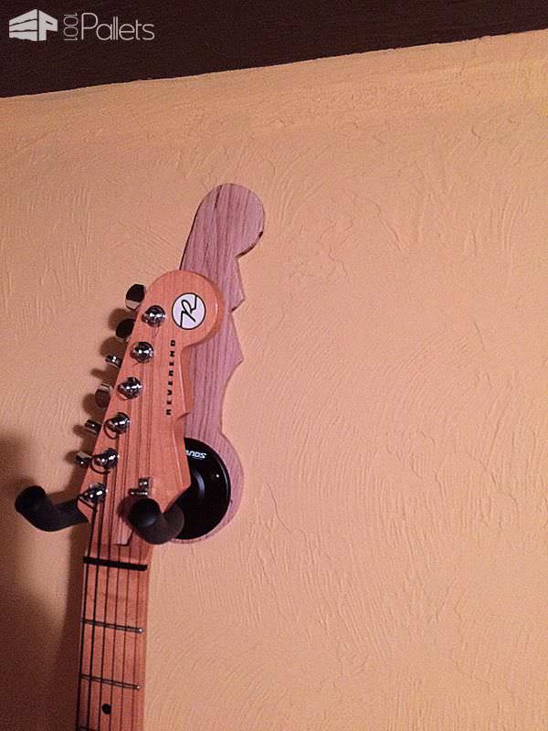 Guitar Headstock-shaped Pallet Wall Hangers Pallet Home Accessories Guitar Headstock-shaped Pallet Wall Hangers Pallet Home Accessories