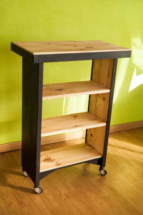 Metal-framed Mobile Pallet Tv Stand Pallet Shelves & Pallet Coat Hangers Pallet TV Stands & Racks Metal-framed Mobile Pallet Tv Stand Pallet Shelves & Pallet Coat Hangers Pallet TV Stands & Racks