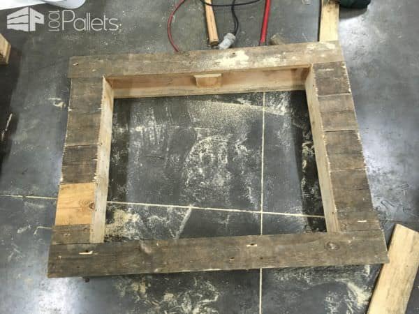 Beachy-keen Pallet Coffee Display Table Pallet Coffee Tables Beachy-keen Pallet Coffee Display Table Pallet Coffee Tables