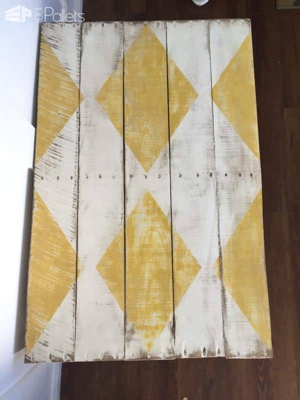 Diamond-patterned Rustic Coffee Table Pallet Coffee Tables Diamond-patterned Rustic Coffee Table Pallet Coffee Tables