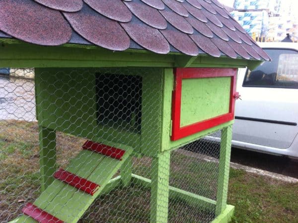 Our Best Pallet Chicken Coops, Hutches & Cages Animal Pallet Houses & Pallet Supplies Our Best Pallet Chicken Coops, Hutches & Cages Animal Pallet Houses & Pallet Supplies