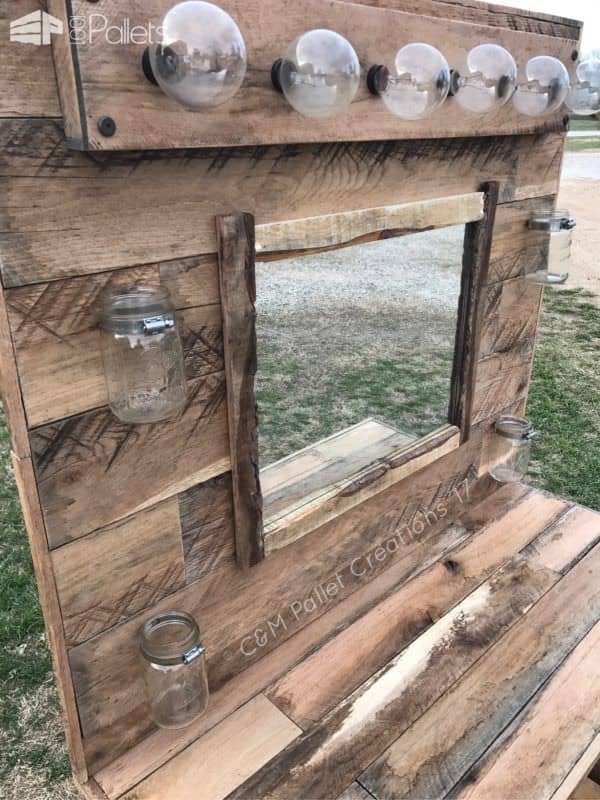Rustic Lit Pallet Makeup Vanity 1001 Pallets