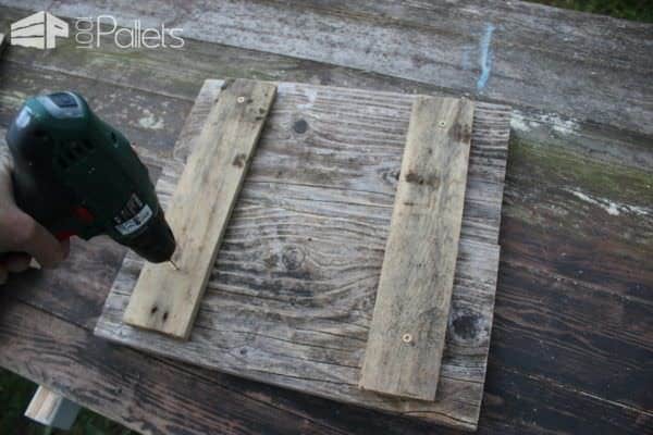 Turn Ribbon, Nails, Pallet Wood Into Delicate Pallet Swallows Wall Art Pallet Wall Decor & Pallet Painting Turn Ribbon, Nails, Pallet Wood Into Delicate Pallet Swallows Wall Art Pallet Wall Decor & Pallet Painting