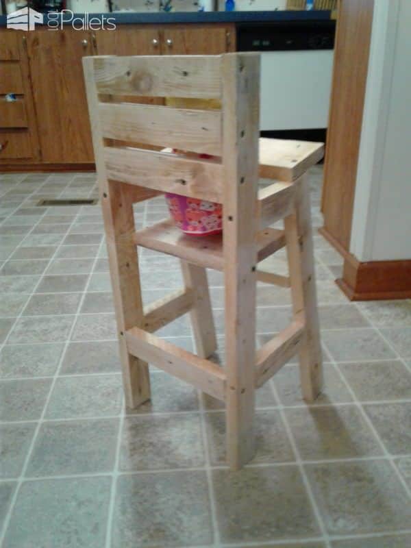 Baby Doll Pallet Highchair Fun Pallet Crafts for Kids Pallet Benches, Pallet Chairs & Stools Baby Doll Pallet Highchair Fun Pallet Crafts for Kids Pallet Benches, Pallet Chairs & Stools