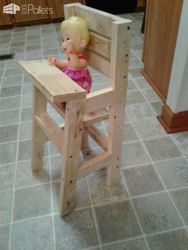 Baby Doll Pallet Highchair Fun Pallet Crafts for Kids Pallet Benches, Pallet Chairs & Stools Baby Doll Pallet Highchair Fun Pallet Crafts for Kids Pallet Benches, Pallet Chairs & Stools