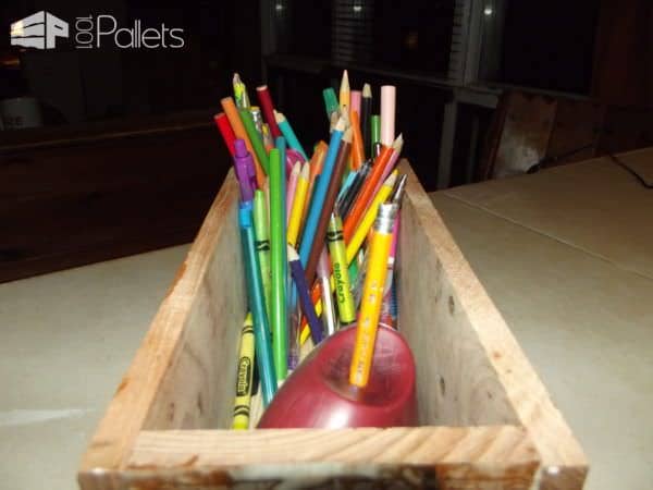 Cutest Video Tutorial Ever: Easy Pallet Pencil Box For Kids DIY Pallet Tutorials Fun Pallet Crafts for Kids Pallet Boxes & Chests Cutest Video Tutorial Ever: Easy Pallet Pencil Box For Kids DIY Pallet Tutorials Fun Pallet Crafts for Kids Pallet Boxes & Chests