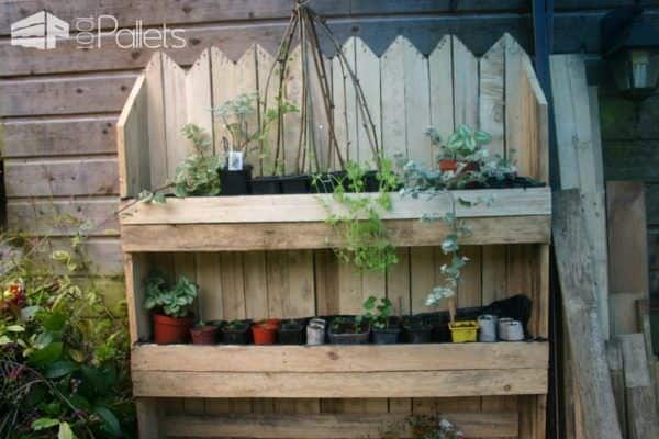 Decorative Vertical Pallet Planter / Mur Vegetal Pallet Planters & Compost Bins Decorative Vertical Pallet Planter / Mur Vegetal Pallet Planters & Compost Bins