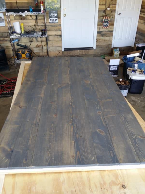 Diamond Pattern Pallet Barn Door Pallet Walls & Pallet Doors Diamond Pattern Pallet Barn Door Pallet Walls & Pallet Doors