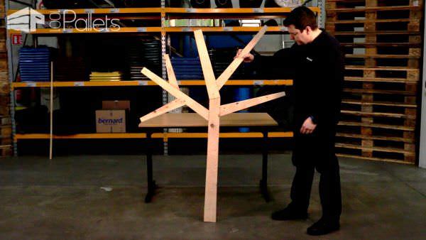 Fun Pallet Toilet Paper Tree DIY Pallet Video Tutorials Fun Pallet Crafts for Kids Pallet Home Accessories Fun Pallet Toilet Paper Tree DIY Pallet Video Tutorials Fun Pallet Crafts for Kids Pallet Home Accessories