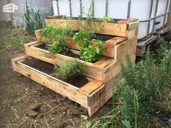 Over 40 Pallet Gardening Ideas for Spring Pallets in the Garden Over 40 Pallet Gardening Ideas for Spring Pallets in the Garden