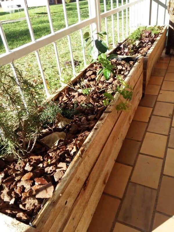 Over 40 Pallet Gardening Ideas for Spring Pallets in the Garden Over 40 Pallet Gardening Ideas for Spring Pallets in the Garden