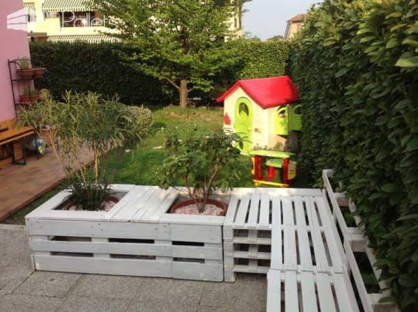 Over 40 Pallet Gardening Ideas for Spring Pallets in the Garden Over 40 Pallet Gardening Ideas for Spring Pallets in the Garden