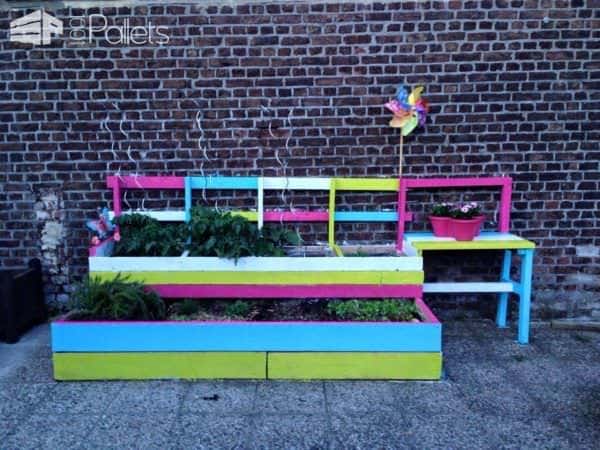 Over 40 Pallet Gardening Ideas for Spring Pallets in the Garden Over 40 Pallet Gardening Ideas for Spring Pallets in the Garden