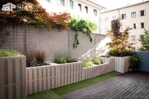 Over 40 Pallet Gardening Ideas for Spring Pallets in the Garden Over 40 Pallet Gardening Ideas for Spring Pallets in the Garden