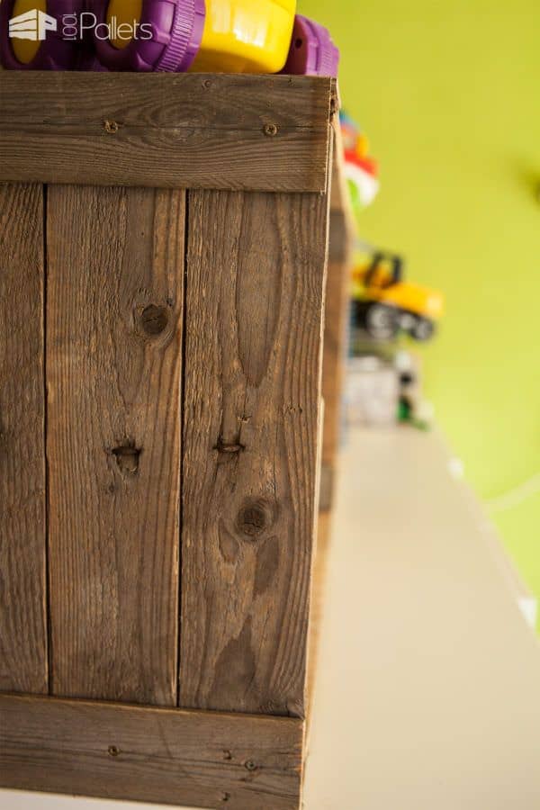 Rustic Pallet Bookshelves For Kid’s Room / Etagère Rustique En Bois De Palettes Pallet Bookcases & Bookshelves Rustic Pallet Bookshelves For Kid’s Room / Etagère Rustique En Bois De Palettes Pallet Bookcases & Bookshelves