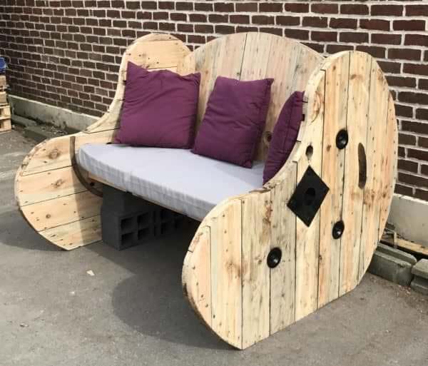 Upcycled Cable Spool Garden Bench Pallet Benches, Pallet Chairs & Stools Upcycled Cable Spool Garden Bench Pallet Benches, Pallet Chairs & Stools
