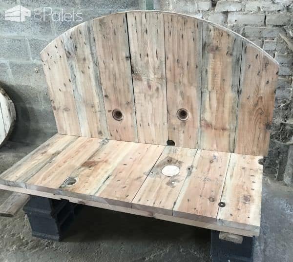 Upcycled Cable Spool Garden Bench Pallet Benches, Pallet Chairs & Stools Upcycled Cable Spool Garden Bench Pallet Benches, Pallet Chairs & Stools