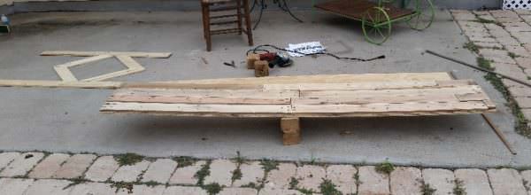 Build Your Own Stunning Sliding Pallet Barn Doors! DIY Pallet Tutorials Pallet Walls & Pallet Doors Build Your Own Stunning Sliding Pallet Barn Doors! DIY Pallet Tutorials Pallet Walls & Pallet Doors