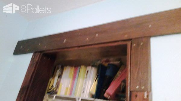 Build Your Own Stunning Sliding Pallet Barn Doors! DIY Pallet Tutorials Pallet Walls & Pallet Doors Build Your Own Stunning Sliding Pallet Barn Doors! DIY Pallet Tutorials Pallet Walls & Pallet Doors