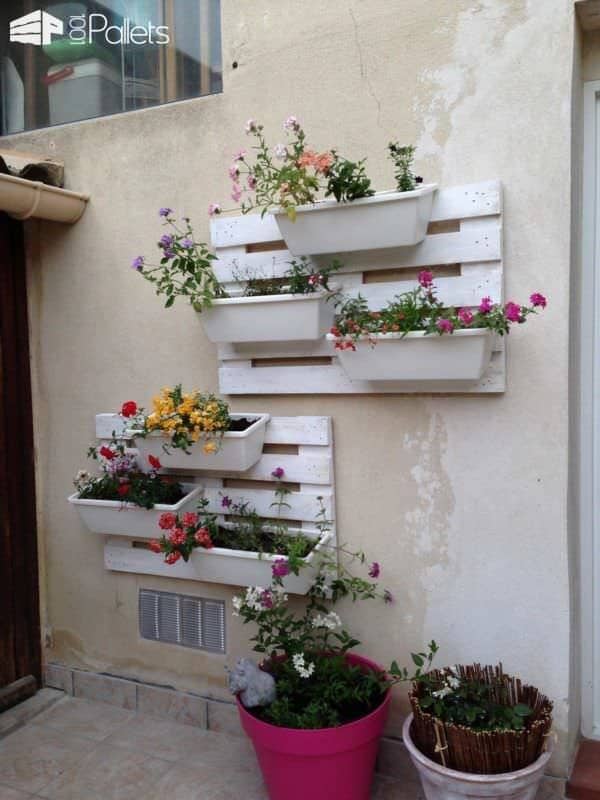 Top 34 Creative Pallet Garden Ideas For Springtime! Pallets in the Garden Top 34 Creative Pallet Garden Ideas For Springtime! Pallets in the Garden
