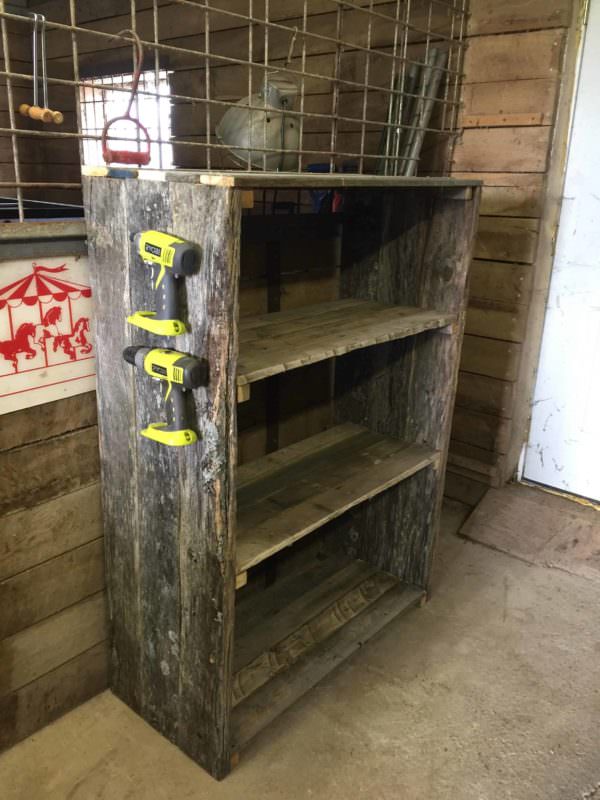 Easy Diy Pallet Barn Shelves Pallet Shelves & Pallet Coat Hangers Easy Diy Pallet Barn Shelves Pallet Shelves & Pallet Coat Hangers