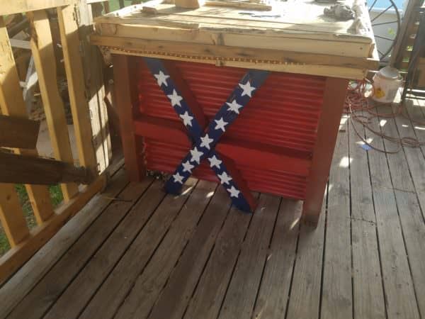 Good Ole’ Boy’s Pallet Bar Will Inspire You! Pallet Bars Good Ole’ Boy’s Pallet Bar Will Inspire You! Pallet Bars