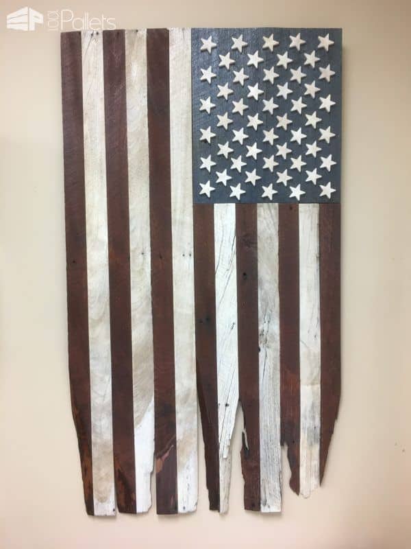 Pallet Wood Battle-torn Flag Pallet Wall Decor & Pallet Painting Pallet Wood Battle-torn Flag Pallet Wall Decor & Pallet Painting