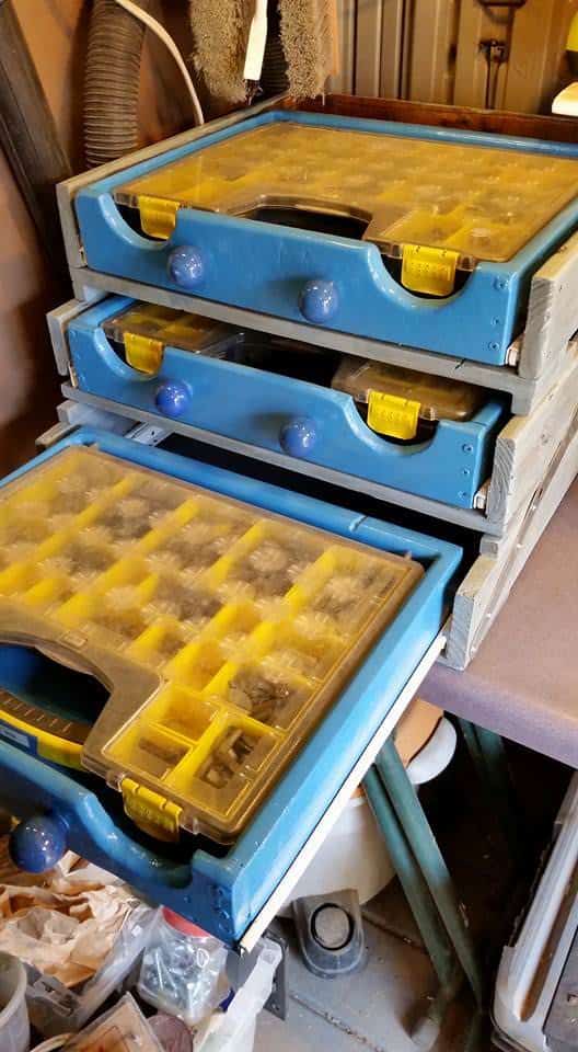 Spring Cleaning: 43 Pallet Organization Ideas For You! Pallet Benches, Pallet Chairs & Stools Pallet Bookcases & Bookshelves Pallet Boxes & Chests Pallet Cabinets & Wardrobes Pallet Coffee Tables Pallet Planters & Compost Bins Pallet Shelves & Pallet Coat Hangers Pallet Sofas & Couches Spring Cleaning: 43 Pallet Organization Ideas For You! Pallet Benches, Pallet Chairs & Stools Pallet Bookcases & Bookshelves Pallet Boxes & Chests Pallet Cabinets & Wardrobes Pallet Coffee Tables Pallet Planters & Compost Bins Pallet Shelves & Pallet Coat Hangers Pallet Sofas & Couches