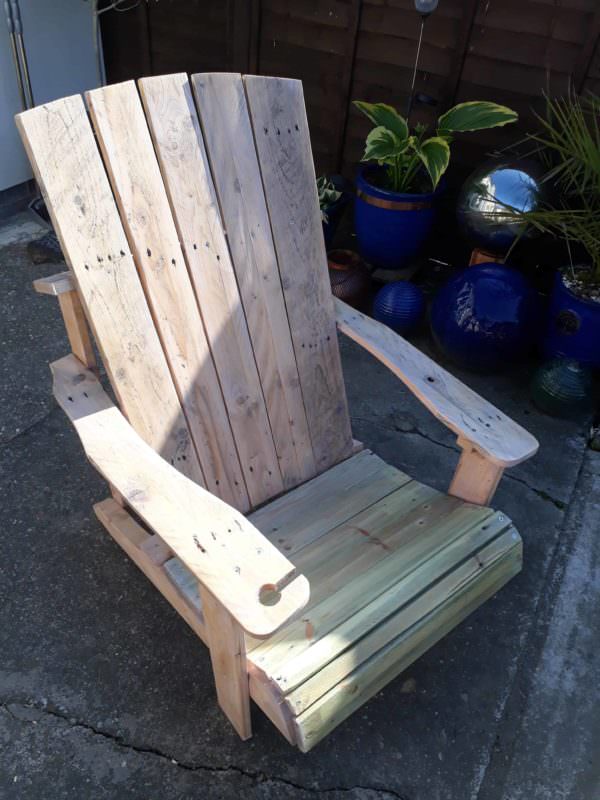 Standard Pallet Adirondack Chair Made Using Jigsaw! Pallet Benches, Pallet Chairs & Stools Standard Pallet Adirondack Chair Made Using Jigsaw! Pallet Benches, Pallet Chairs & Stools