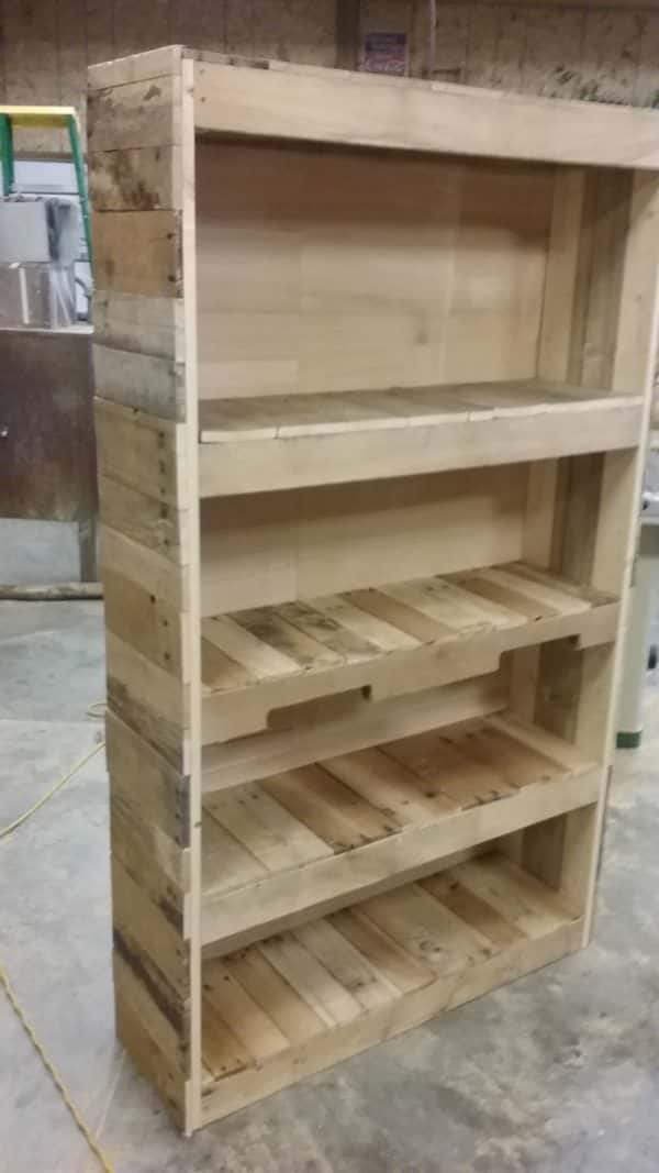Sturdy, Stylish Pallet Wood Bookcase Pallet Bookcases & Bookshelves Sturdy, Stylish Pallet Wood Bookcase Pallet Bookcases & Bookshelves