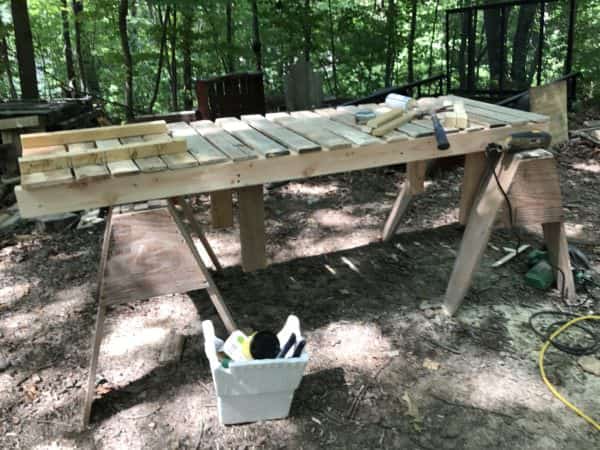 Adjustable Pallet Loungers Have You Loving Outdoor Living Lounges & Garden Sets Pallet Benches, Pallet Chairs & Stools Adjustable Pallet Loungers Have You Loving Outdoor Living Lounges & Garden Sets Pallet Benches, Pallet Chairs & Stools