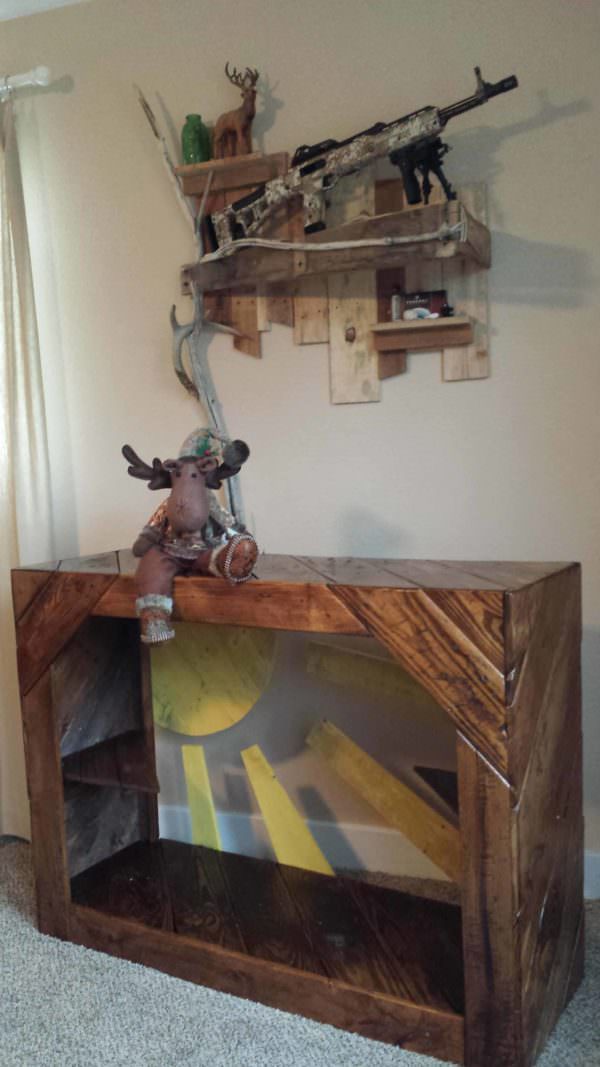 Clever Sunshine Pallet Tv Stand Pallet TV Stands & Racks Clever Sunshine Pallet Tv Stand Pallet TV Stands & Racks