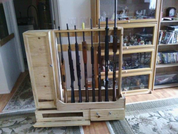 Decorative Crate Lumber Gun Racks Pallet Cabinets & Wardrobes Decorative Crate Lumber Gun Racks Pallet Cabinets & Wardrobes