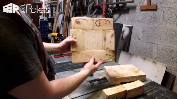 Cute Little Pallet Side Table Pallet Coffee Tables Pallet Lamps & Lights Pallet Tutorials Cute Little Pallet Side Table Pallet Coffee Tables Pallet Lamps & Lights Pallet Tutorials