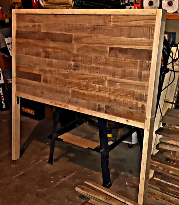 Dual-stained Pallet Headboard Pallet Beds, Pallet Headboards & Frames Dual-stained Pallet Headboard Pallet Beds, Pallet Headboards & Frames