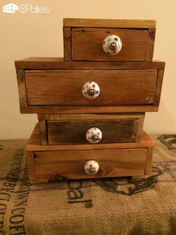 20 Wedding Pallet Craft Ideas! Other Pallet Projects 20 Wedding Pallet Craft Ideas! Other Pallet Projects