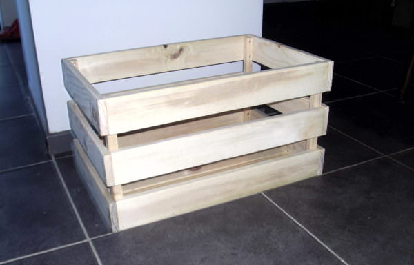 Pallet Vegetable Bin Has Many Handy Uses Pallet Boxes & Chests Pallet Vegetable Bin Has Many Handy Uses Pallet Boxes & Chests